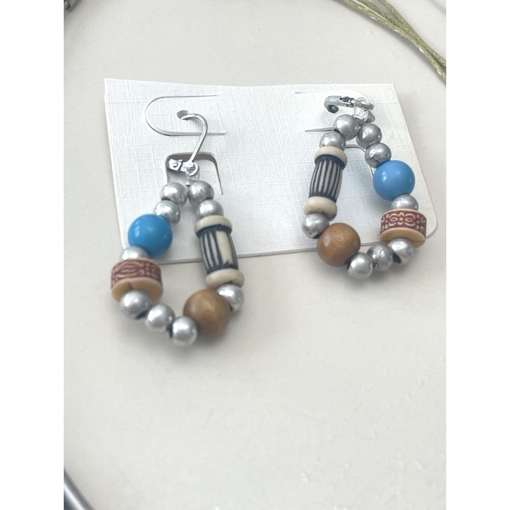 Multi-strand Beaded Necklace and Earring Set Heart Silver Tone Rodeo Western - Picture 4 of 5